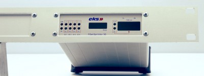 DESK_GmbH_2013-15B090-19Zoll-Träger