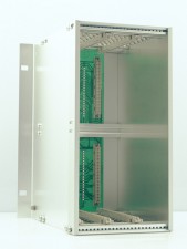 DESK_GmbH_2013-15B098-Schaltschrank-Baugruppenträger