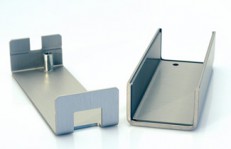 DESK-GmbH-2013-10B042-Miniaturgehäuse